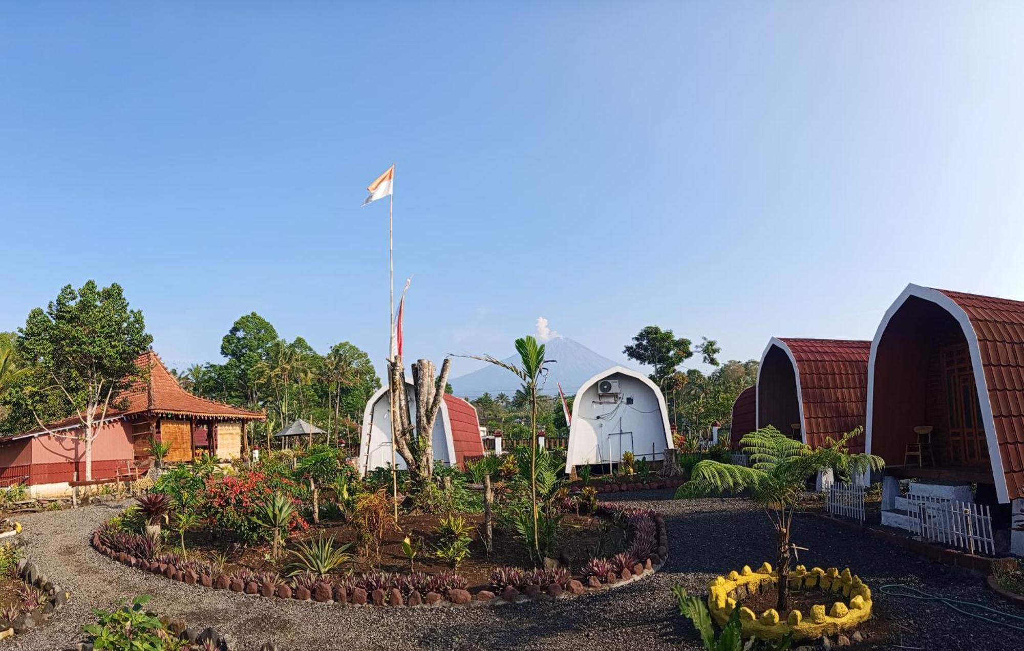 Indah Damai Cottages Sidomukti Экстерьер фото