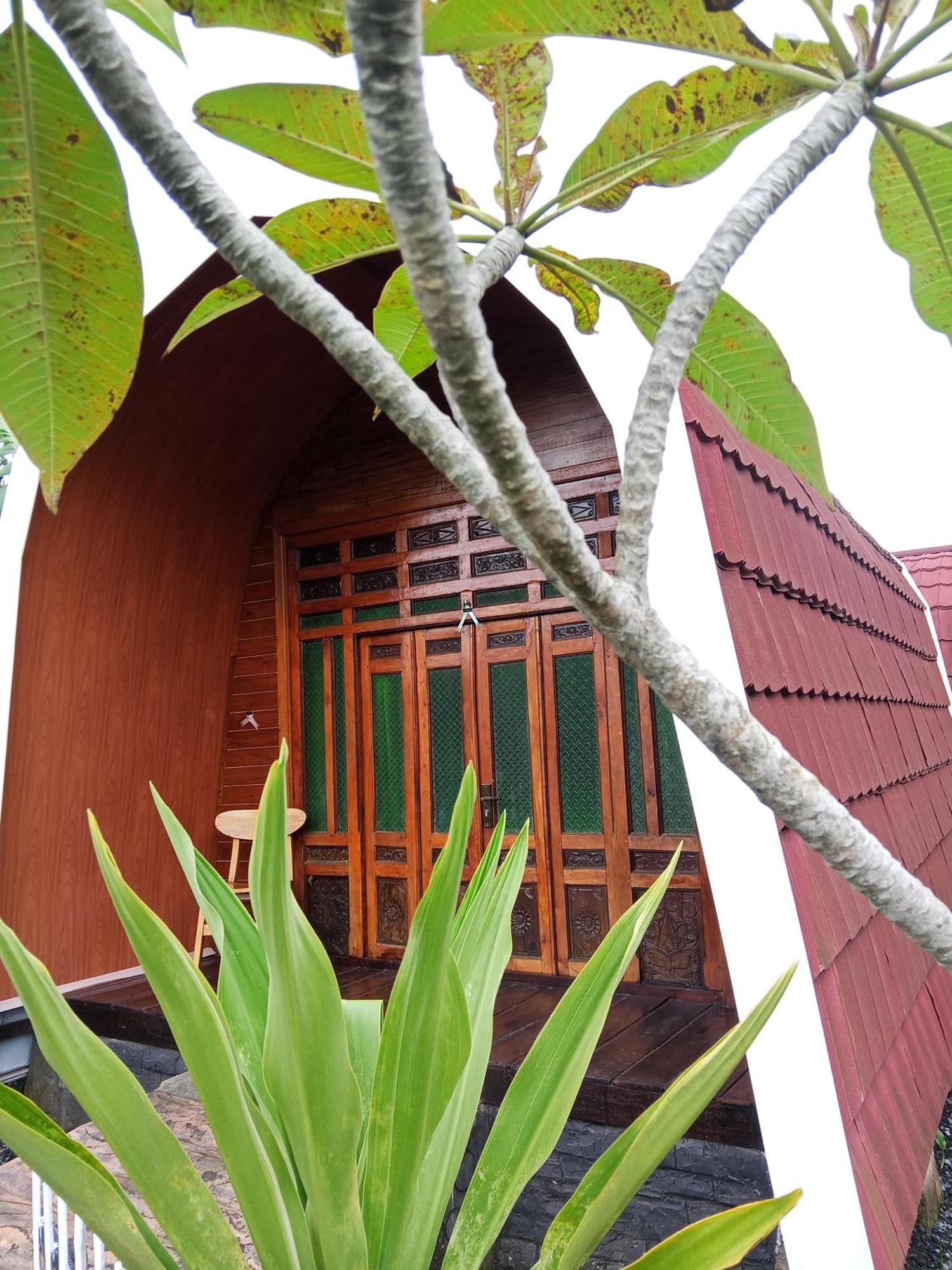 Indah Damai Cottages Sidomukti Экстерьер фото